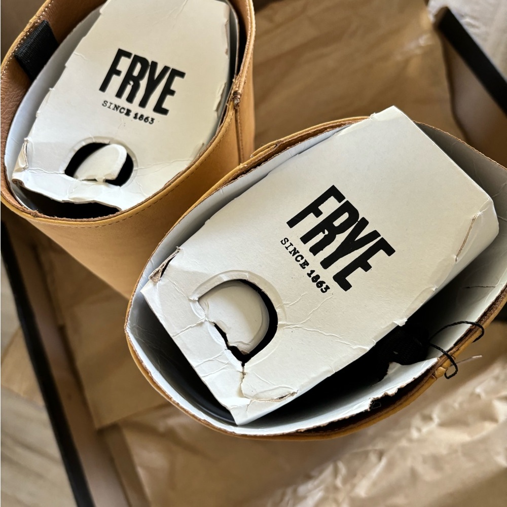 FRYE | CAMPUS 14L WC 8.5 NEW IN BOX - Picture 8 of 12